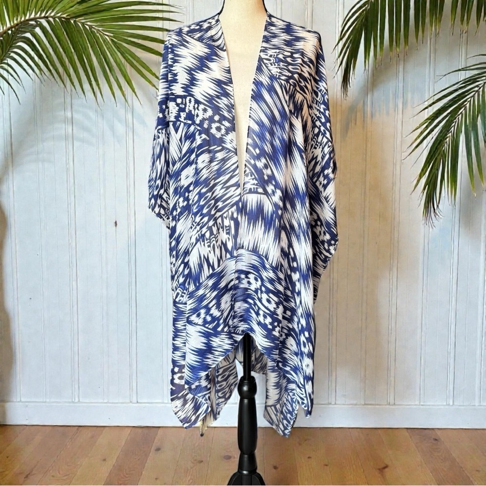 Michael Stars Blue & White Ikat Kimono / Wrap / Scarf – 100% Viscose - Picture 1 of 11